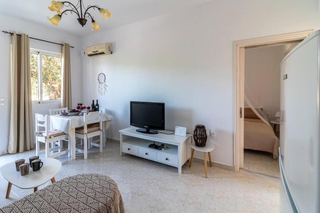 Fotis House Lägenhet Afantou Exteriör bild